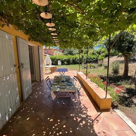 3 Min, Douche Exterieure, Jardin Willa *